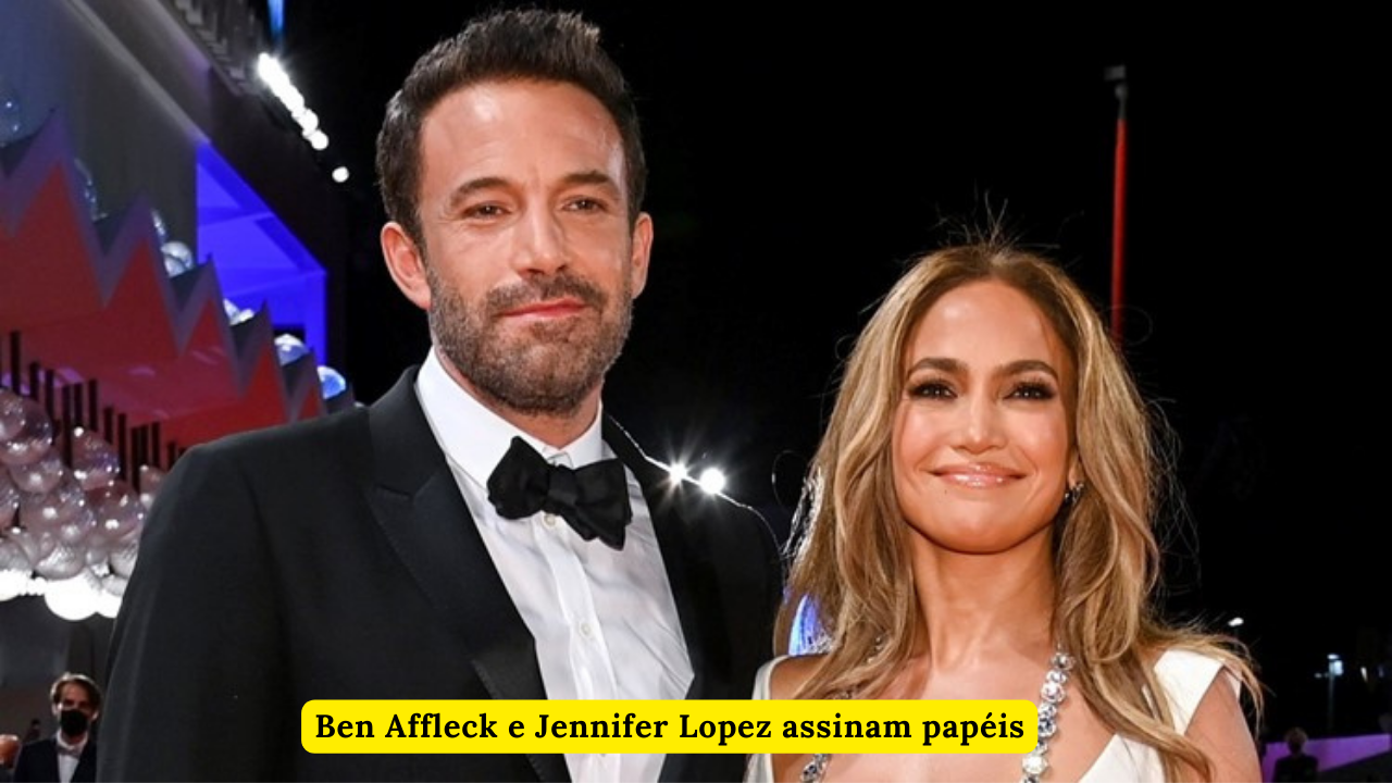 Ben Affleck E Jennifer Lopez Assinam Papéis